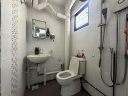 Blk 247 Jurong East Street 24 (Jurong East), HDB 3 Rooms #589154181